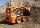 Погрузчик с бортовым поворотом L752