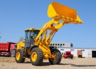 Фронтальный колесный погрузчик lw300f